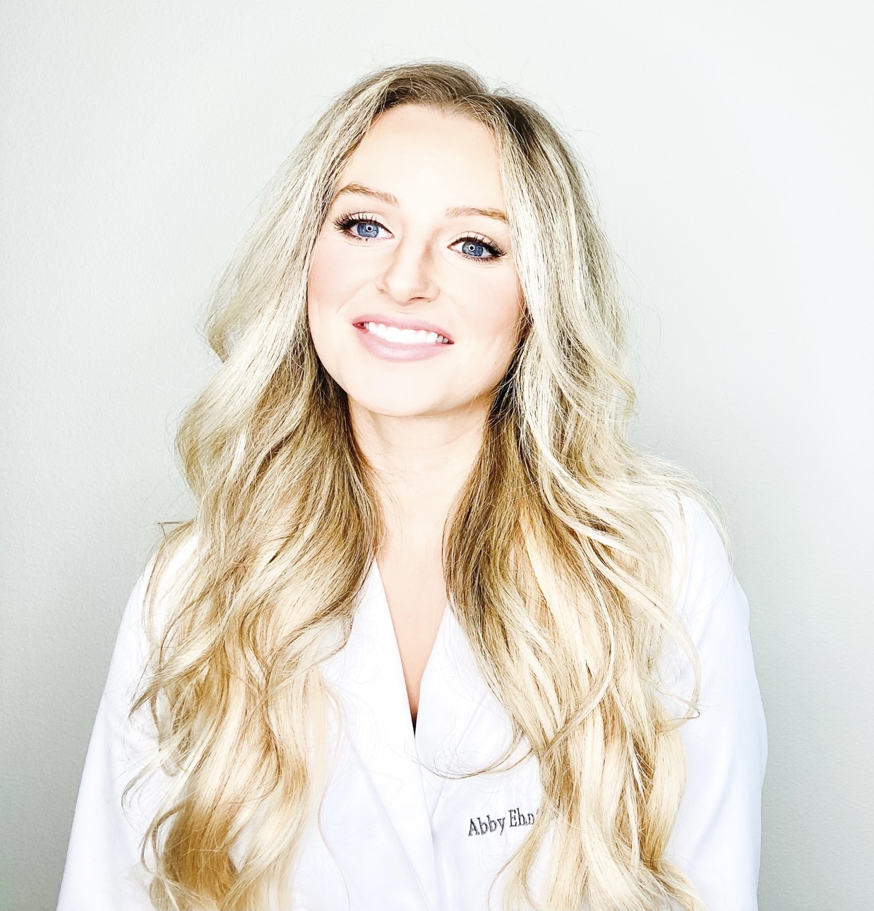 Photo of Abby Ehntholt, NP